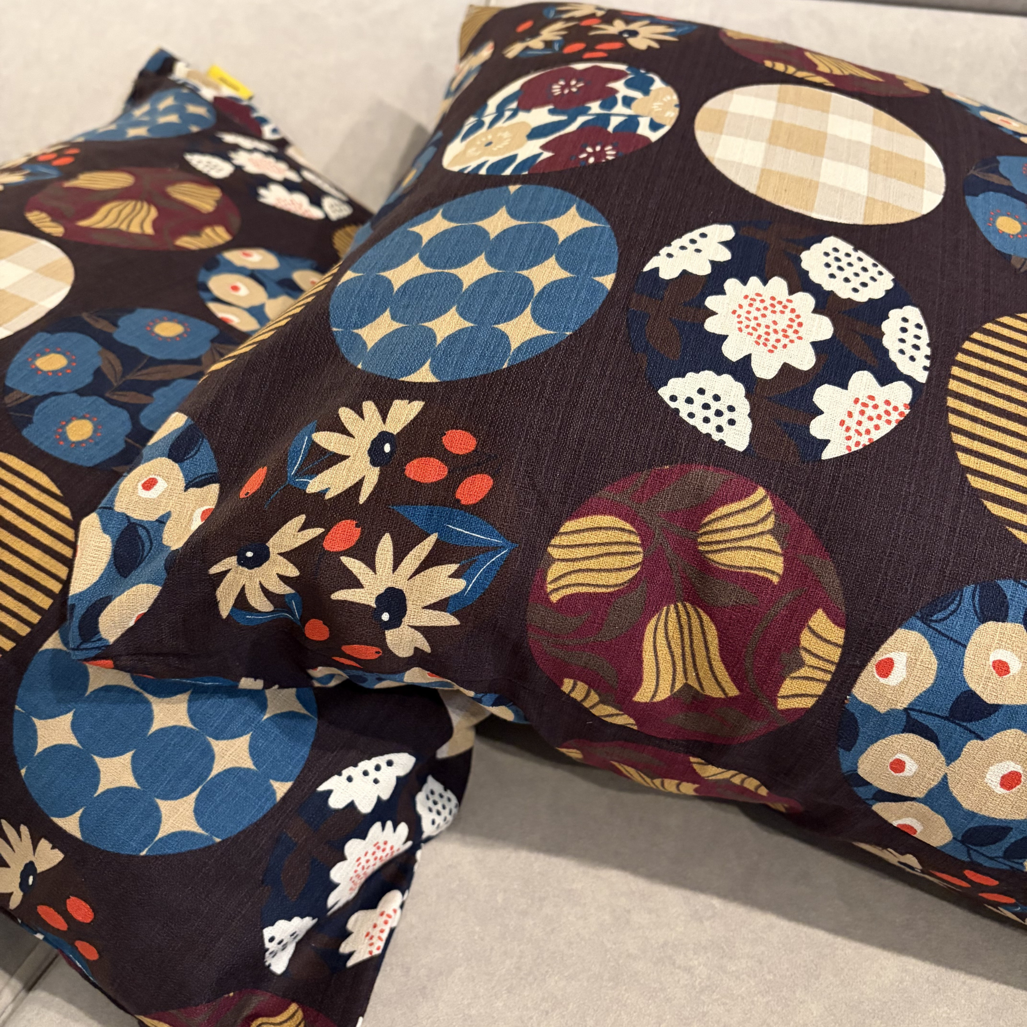 Handmade Kyoto Cotton Throw Pillow Cover : Blown Round (50x50cm / 20")