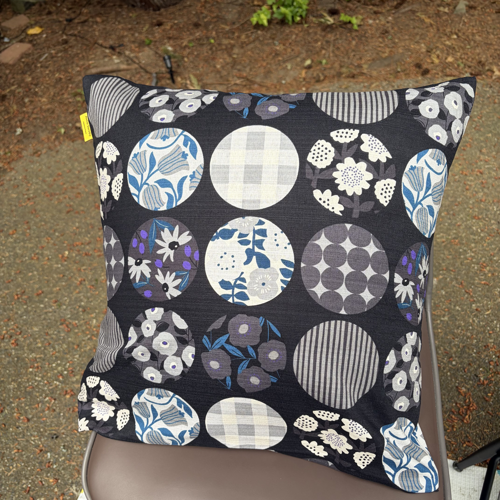 Handmade Kyoto Cotton Throw Pillow Cover : Black Round (50x50cm / 20")