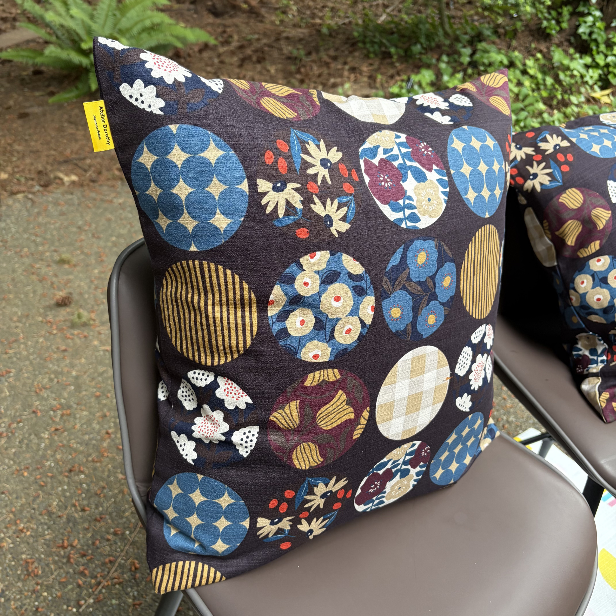 Handmade Kyoto Cotton Throw Pillow Cover : Blown Round (50x50cm / 20")