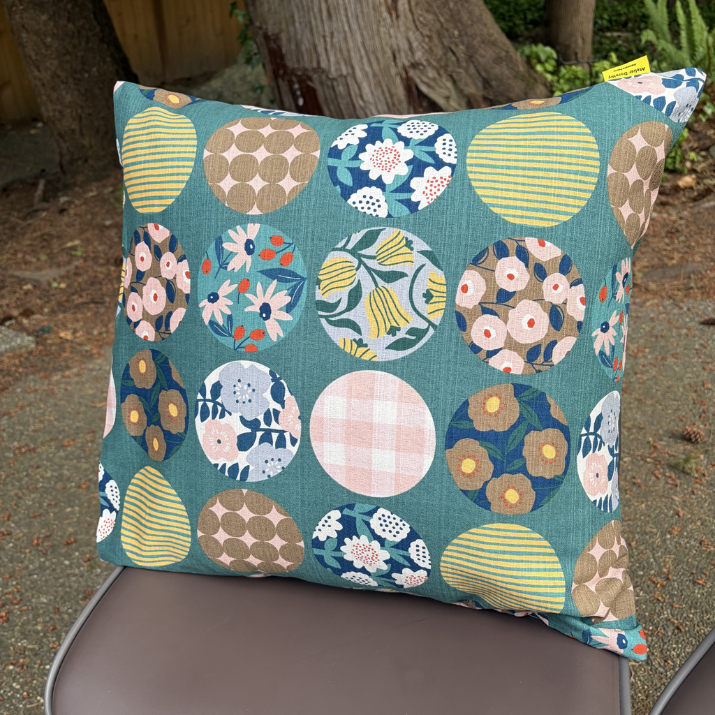 Handmade Kyoto Cotton Throw Pillow Cover : Green Round (50x50cm / 20")