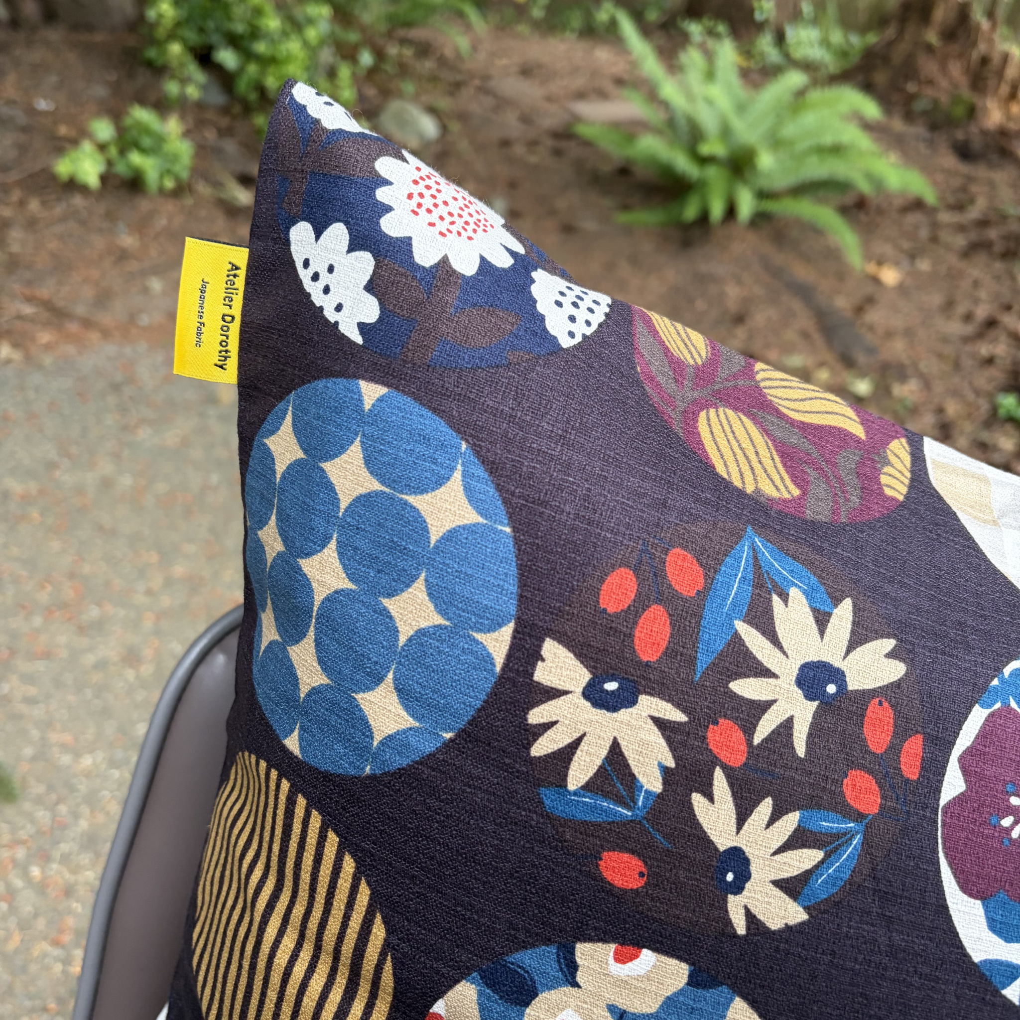Handmade Kyoto Cotton Throw Pillow Cover : Blown Round (50x50cm / 20")