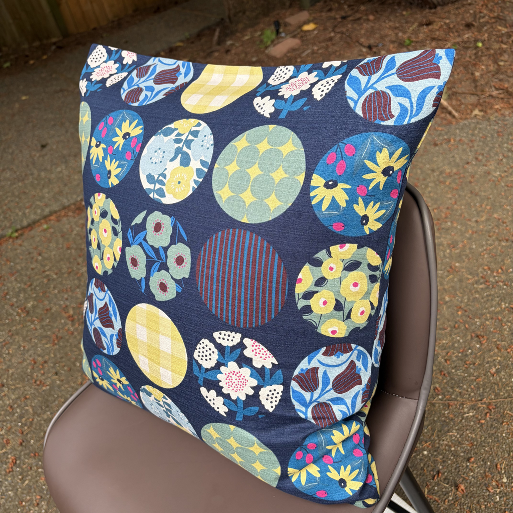 Handmade Kyoto Cotton Throw Pillow Cover : Navy Round (50x50cm / 20")