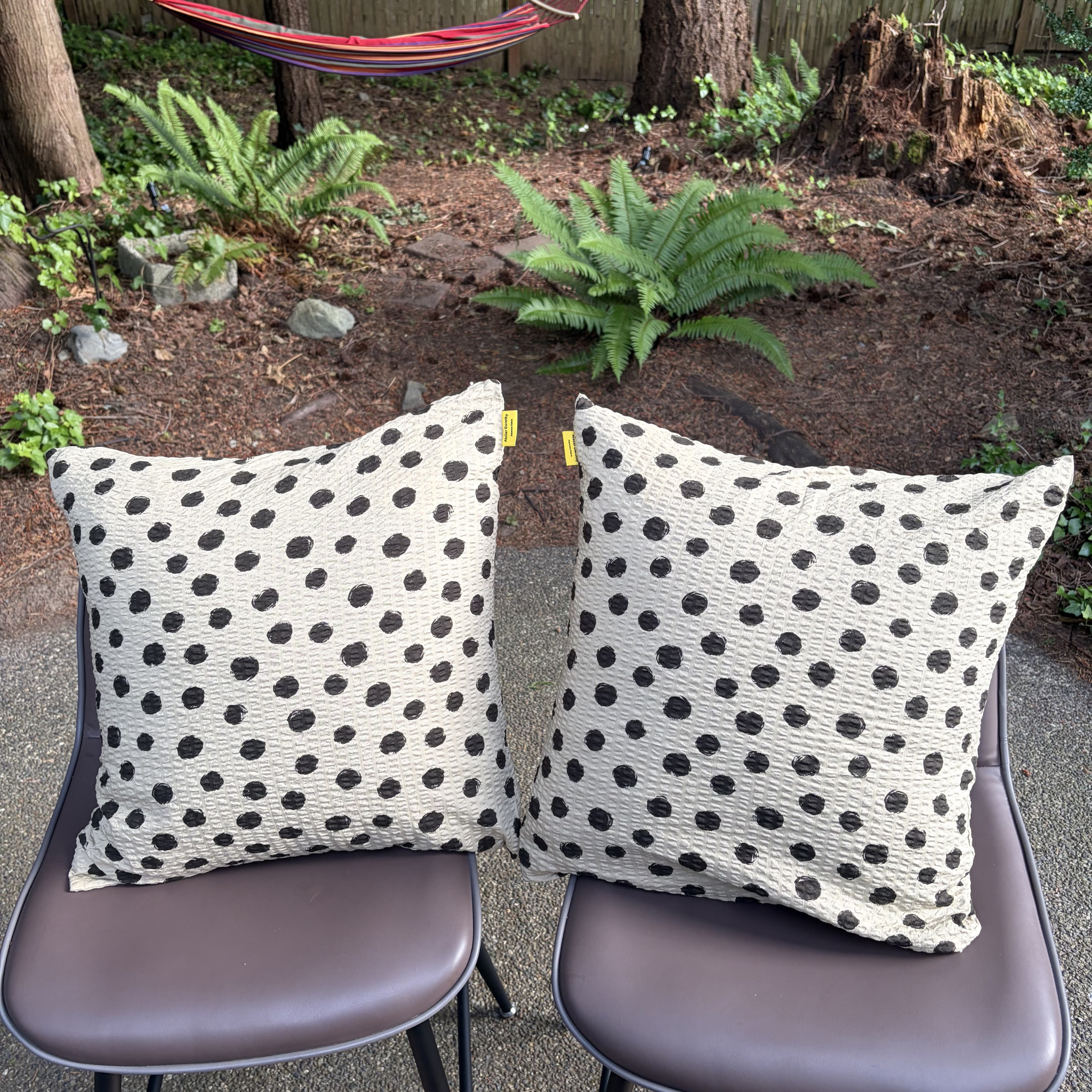 Handmade Seersucker Throw Pillow Cover : Mocha