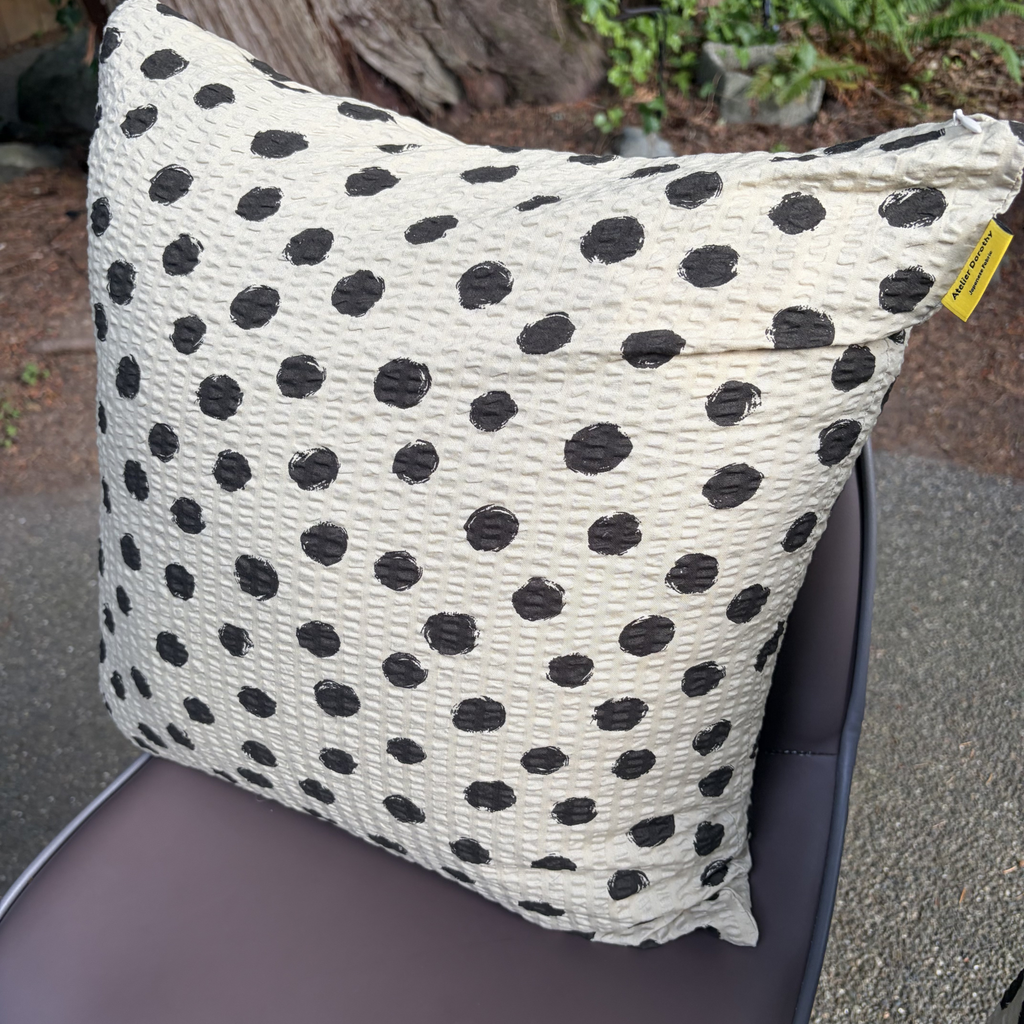Handmade Seersucker Throw Pillow Cover : Mocha