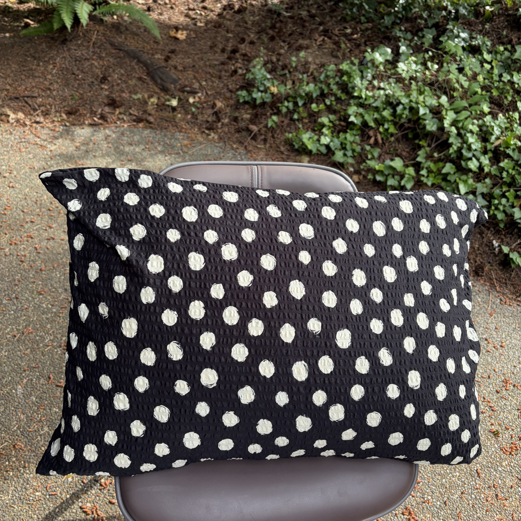 Handmade Japanese Seersucker Pillowcase : Midnight