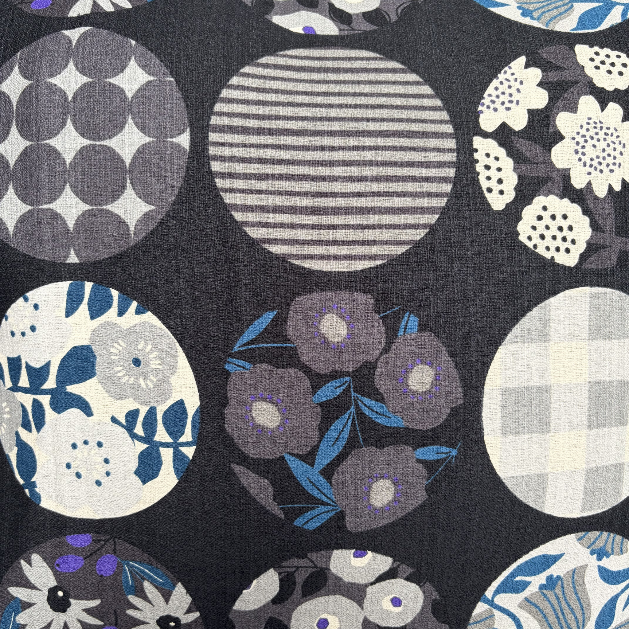 Handmade Kyoto Cotton Throw Pillow Cover : Black Round (50x50cm / 20")