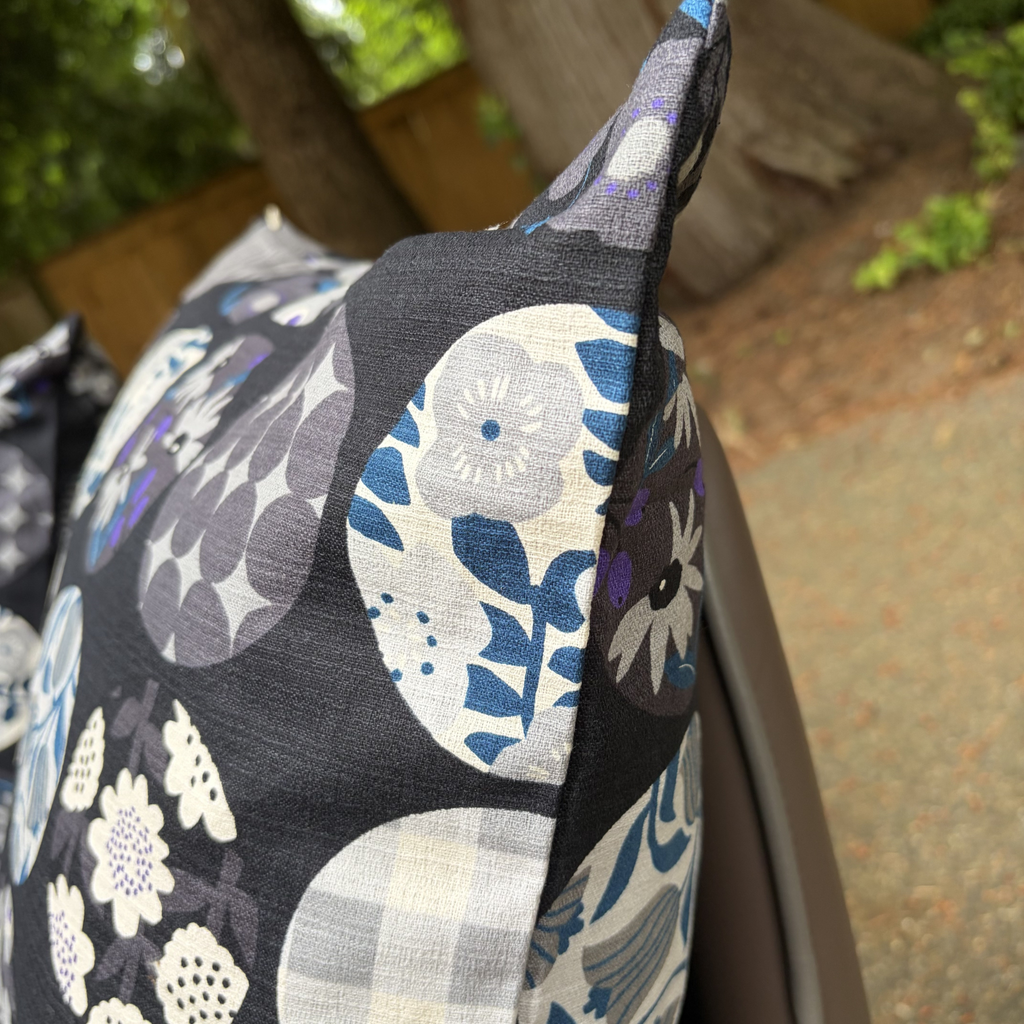 Handmade Kyoto Cotton Throw Pillow Cover : Black Round (50x50cm / 20")