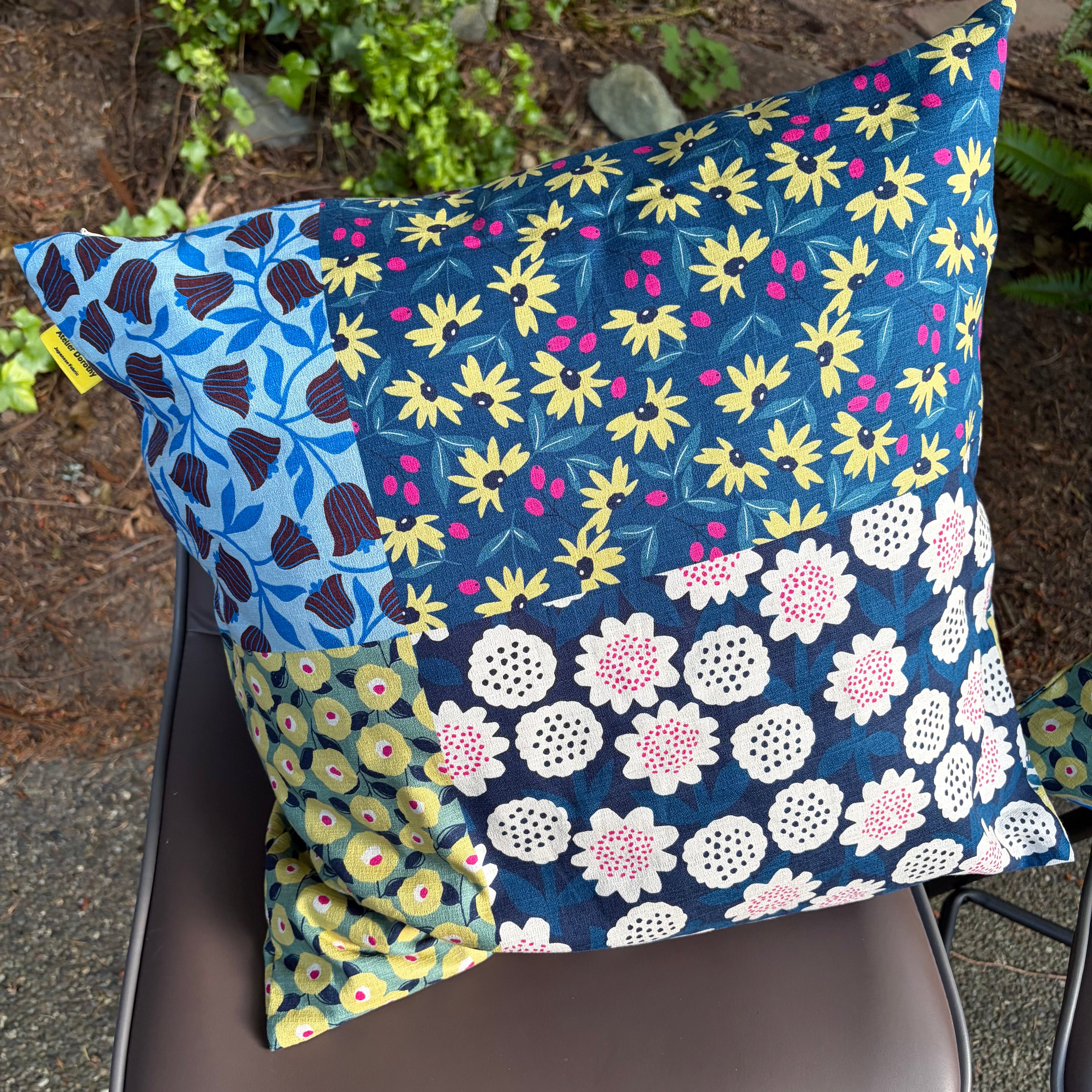 Handmade Kyoto Cotton Throw Pillow Cover : Ocean Floral_Zipper_50x50cm / 20"