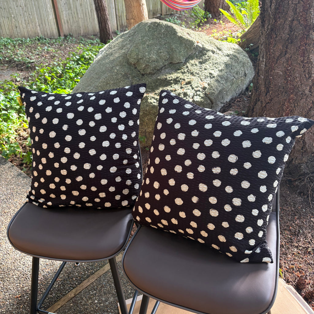 Handmade Seersucker Throw Pillow Cover : Midnight