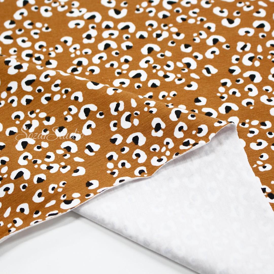 1 Yard Leopard Print Cotton Spandex Jersey Knit Fabric: Apparel Sewing - by the yard