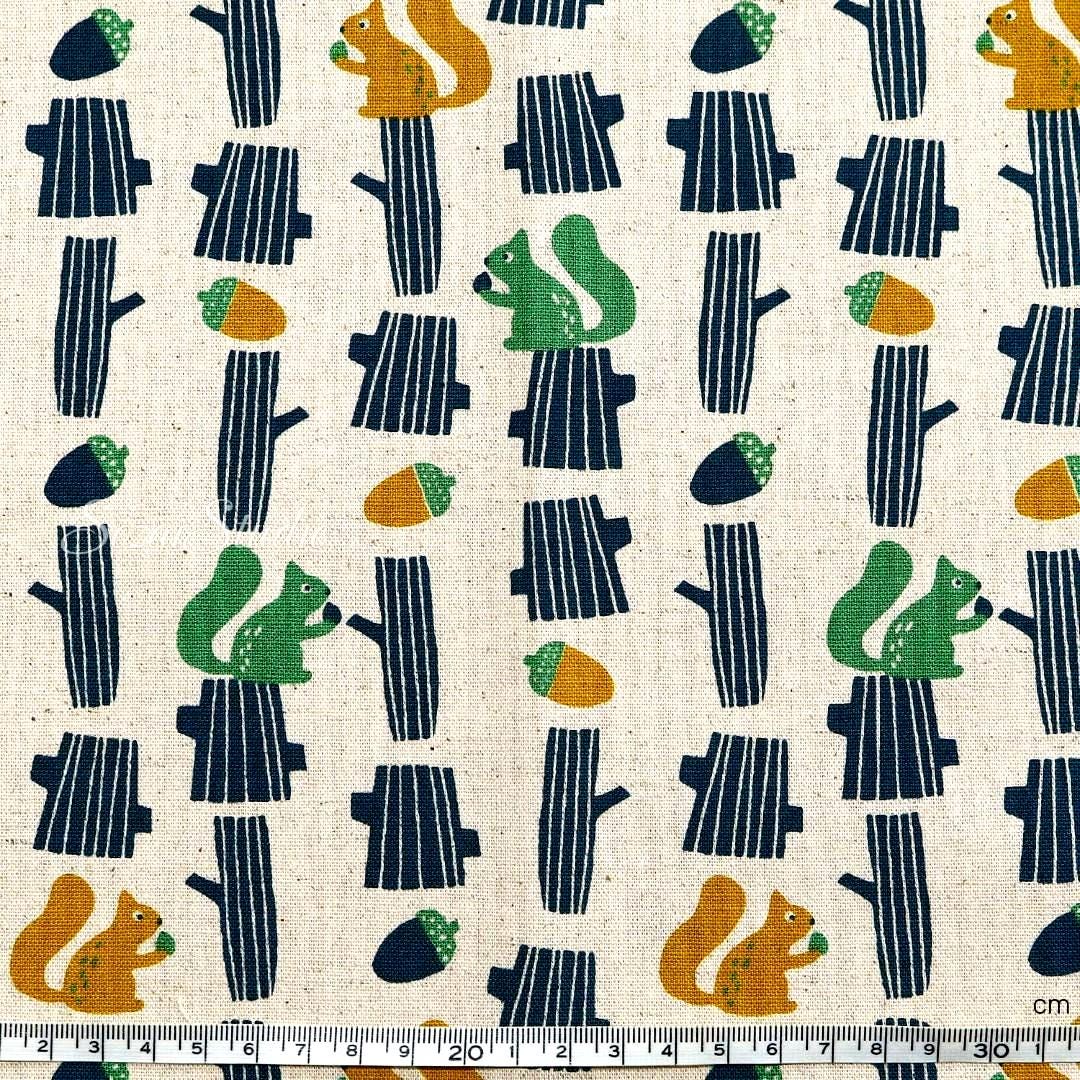 Japanese fabric - Adorable Squirrel and Acorn - Green - Linen Blend Canvas, by the yard