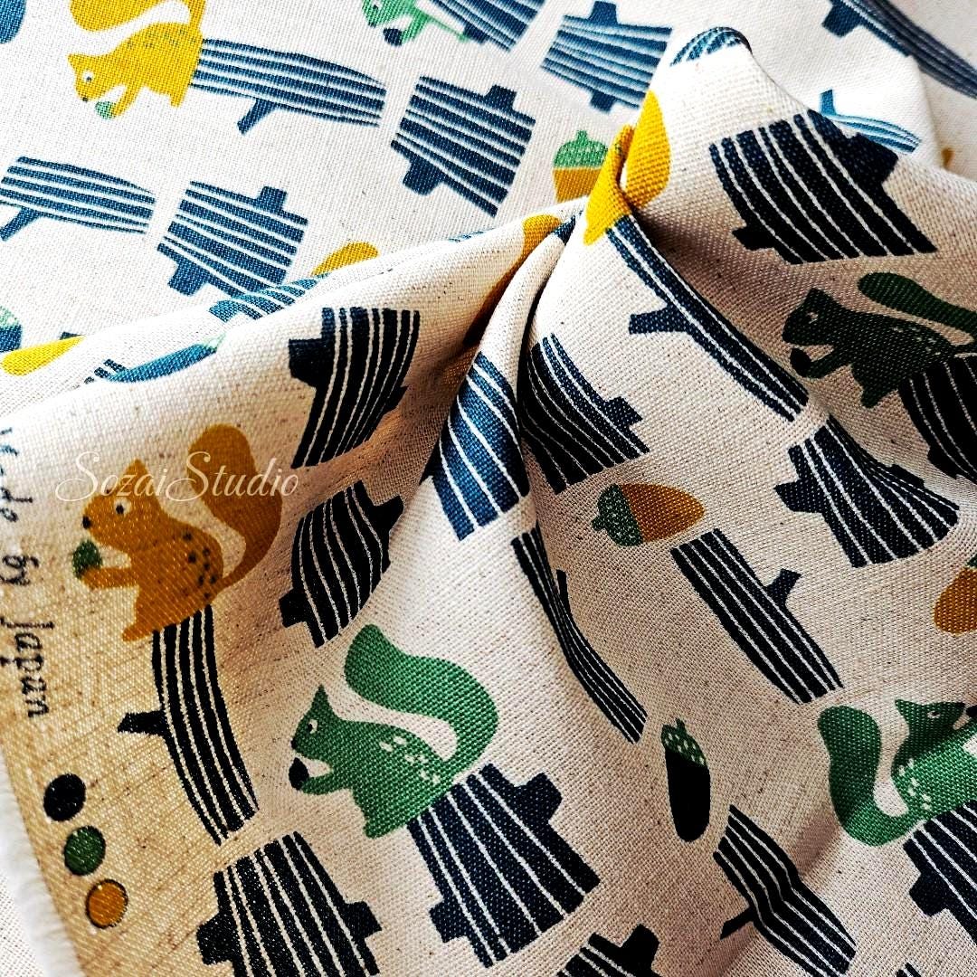 Japanese fabric - Adorable Squirrel and Acorn - Green - Linen Blend Canvas, by the yard
