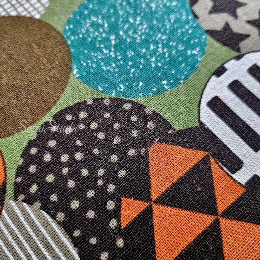 Japanese Cotton Linen Canvas Fabric: Vibrant Circles Print, Green - by the yard