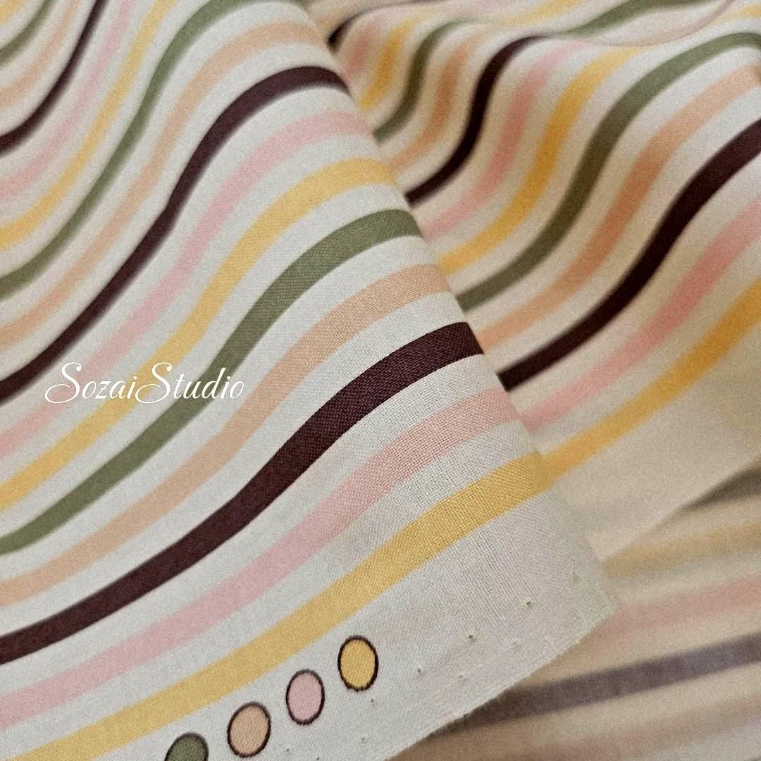 Japanese Cotton Fabric: Retro Vertical Stripe Print - Brown Line (by the yard)
