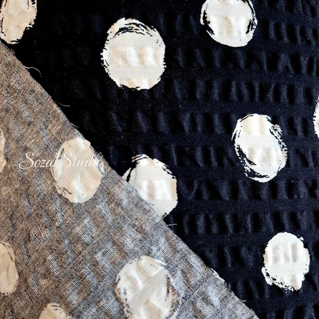 Japanese Fabric - Dotted Ripple Cotton Seersucker - BLACK, 100% Cotton Printed, by the yard