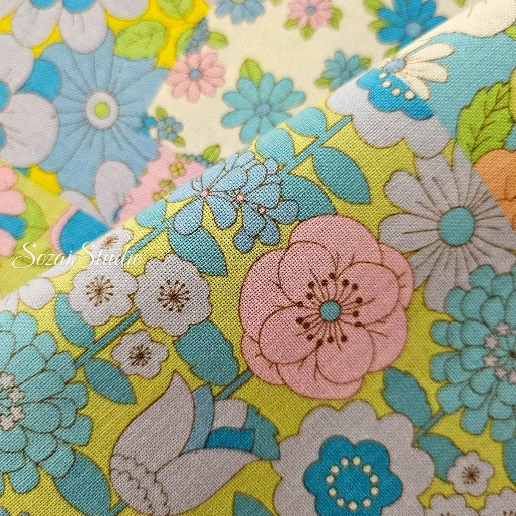 1 Yard Retro Floral Pattern : 100% Cotton Print, Blue
