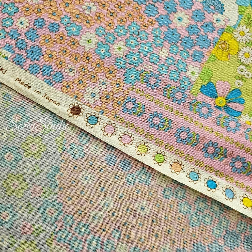 1 Yard Retro Floral Pattern : 100% Cotton Print, Blue