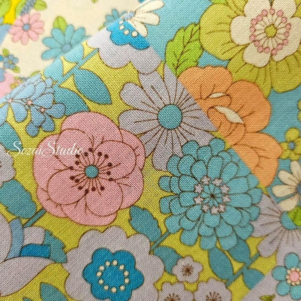 1 Yard Retro Floral Pattern : 100% Cotton Print, Blue