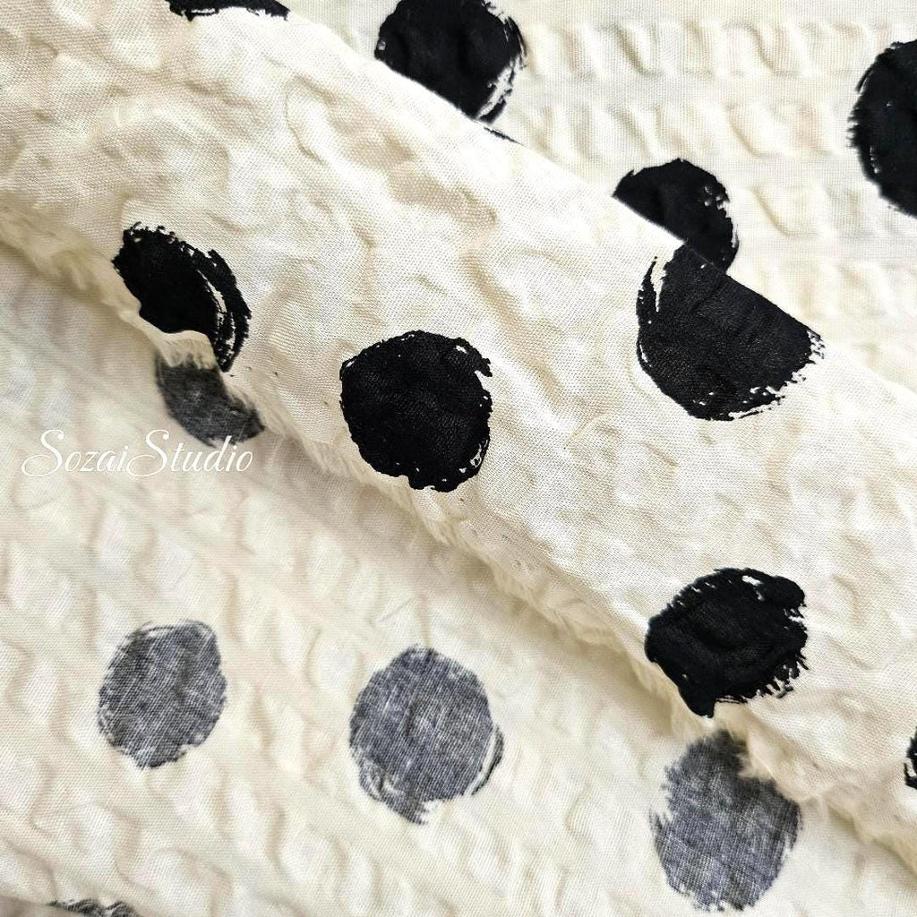 Japanese Cotton Seersucker Fabric: Ivory Dotted Ripple, Lightweight Summer Material, by the yard