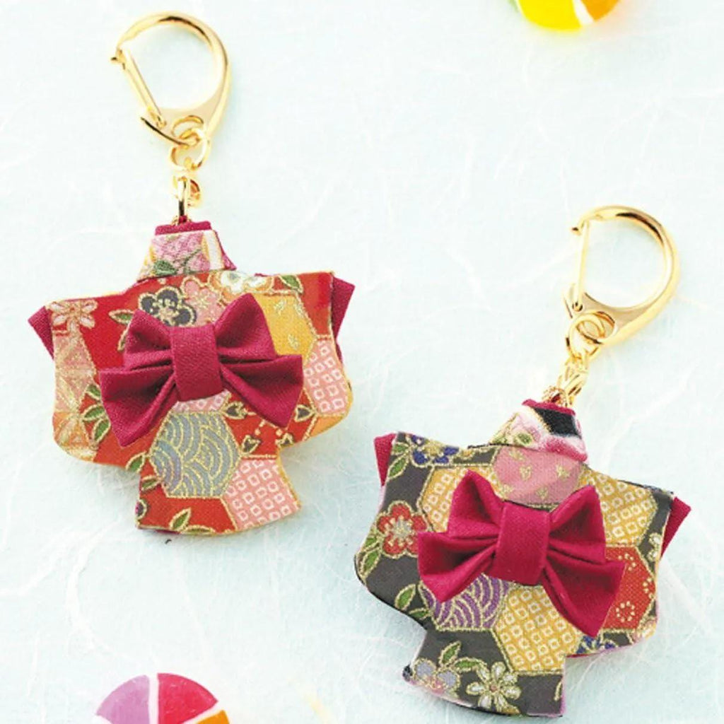 Keychain kit : Japanese Mini Kimono, made without sewing (2 pieces)