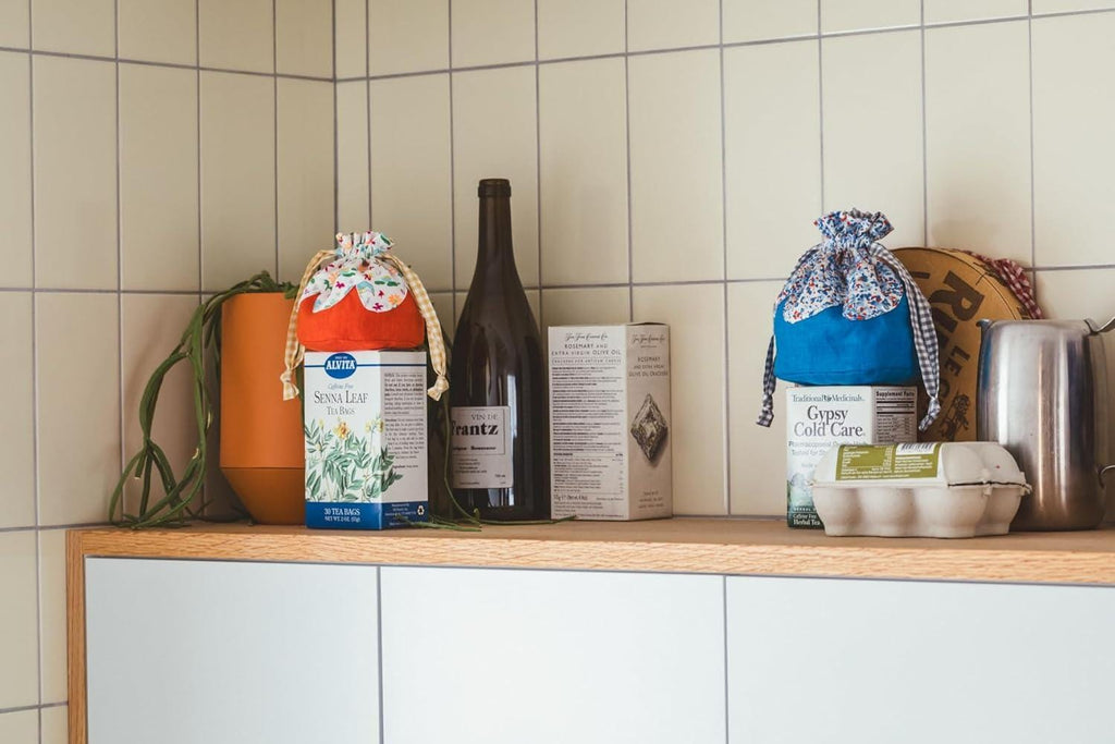 Japanese Craft book - Small items made from fabric scraps