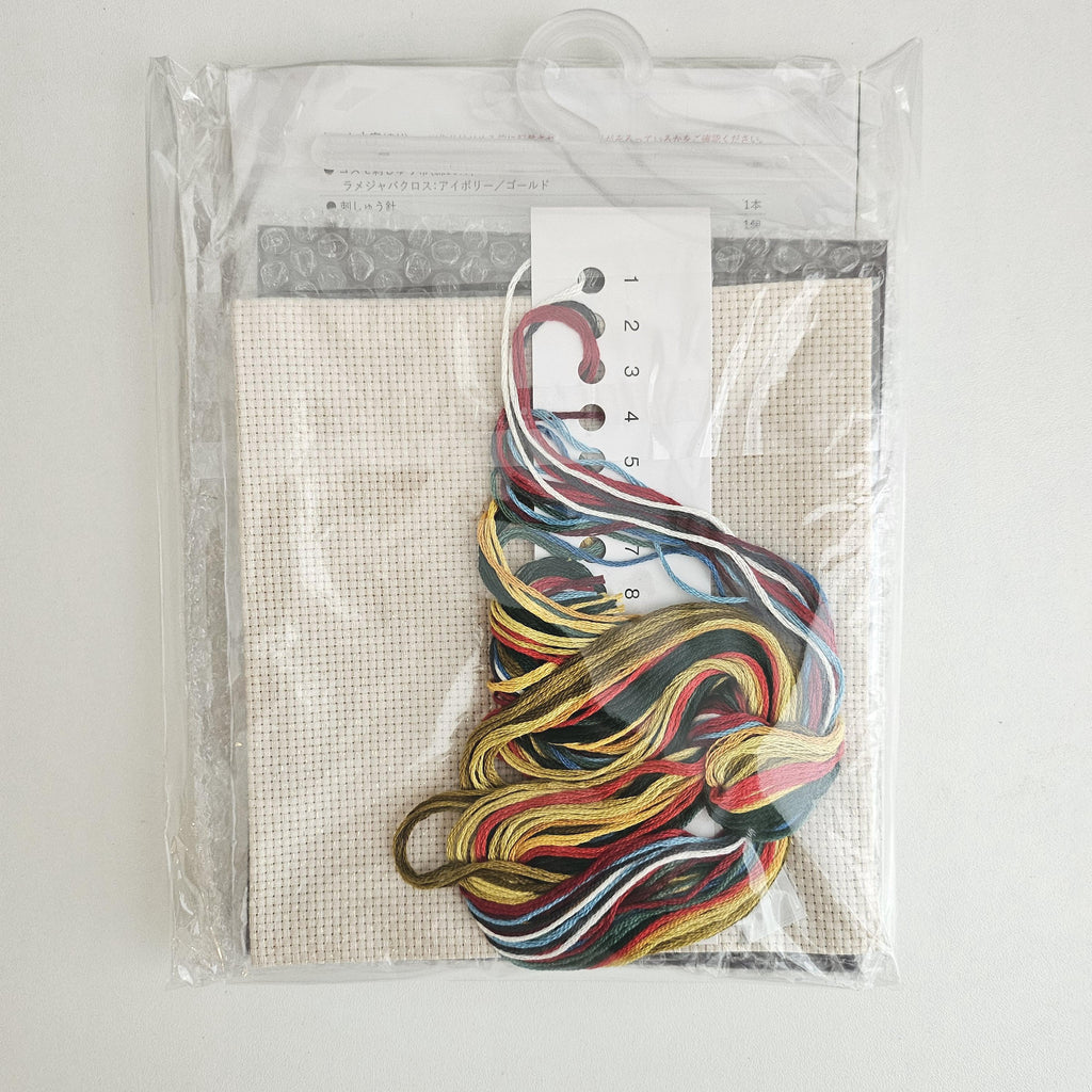 Embroidery Kit : Made in Japan, Sparkling Japanese Seasons- Beginning of Winter, Le cien Cosmo