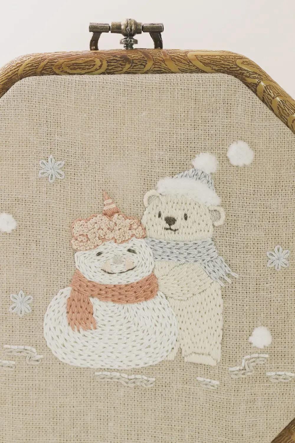 Polar Bear Snowman Embroidery Kit: Chicchi x DMC Linen Needlecraft