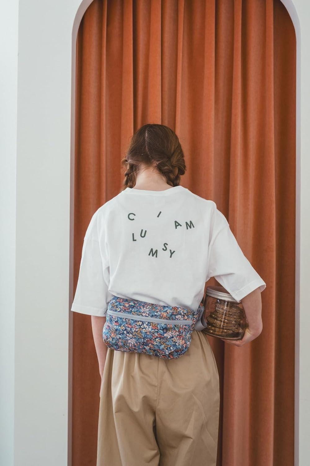 Japanese Craft book - Small items made from fabric scraps