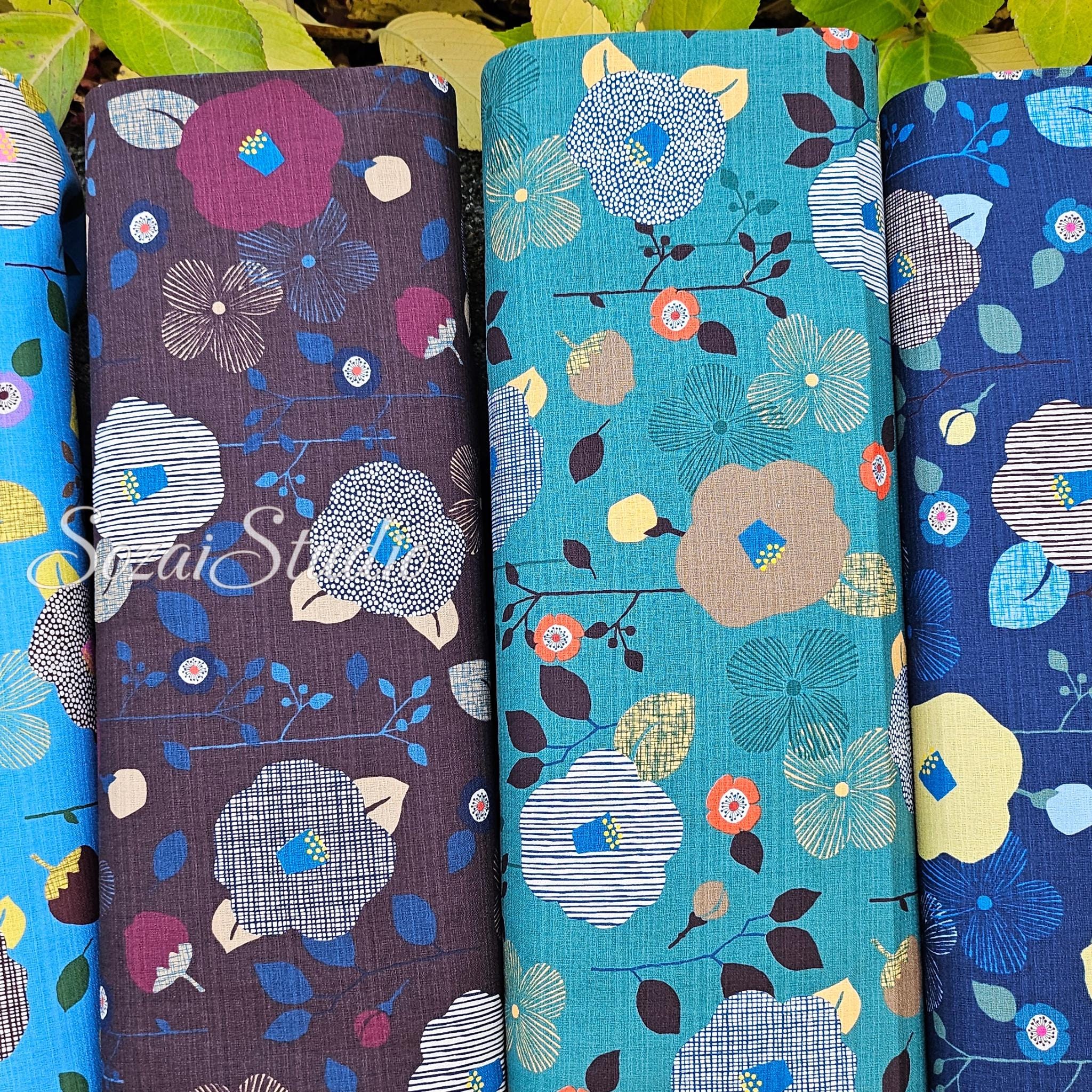 1 Yard Japan imported, Dobby Cotton 100% - Camellia and Poppy flowers, Green