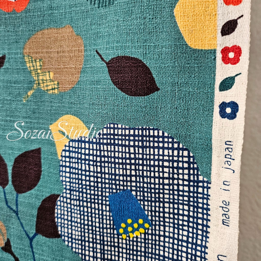 1 Yard Japan imported, Dobby Cotton 100% - Camellia and Poppy flowers, Green